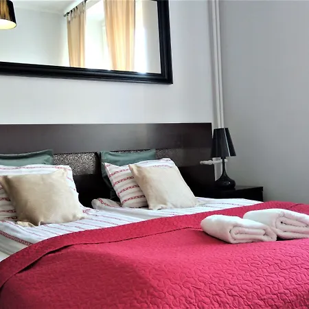 Stars Center By Renters Apartment Warschau