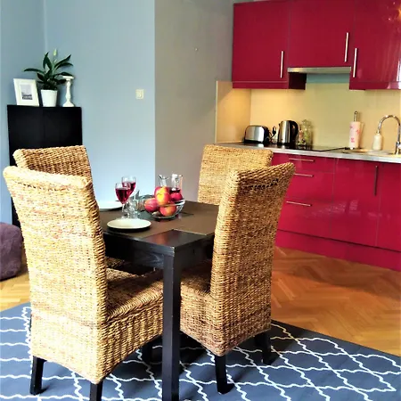 Stars Center By Renters Apartment Warschau