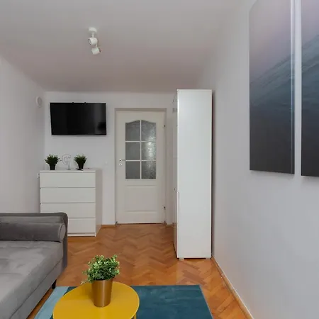 Stars Apartament City Center By Noclegi Renters *