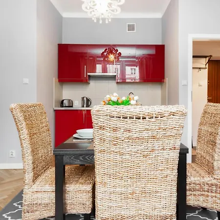 Stars Center By Renters Apartmán *