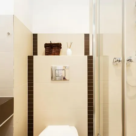 Stars Apartaments City Center By Noclegi Renters Apartment Warsaw