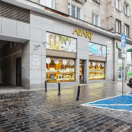Stars Apartaments City Center By Noclegi Renters * Warsaw