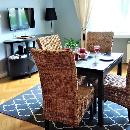 Stars Center By Renters ורשה