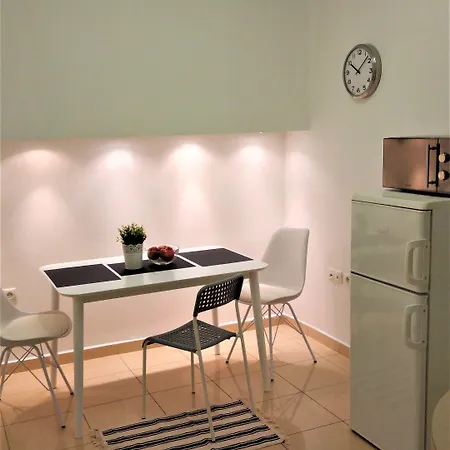 Stars Apartament City Center By Noclegi Renters *