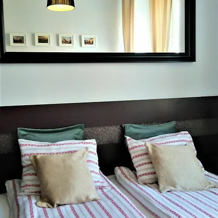 Stars Apartaments City Center By Noclegi Renters