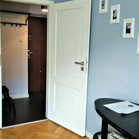Stars Apartaments City Center By Noclegi Renters Apartment Warsaw